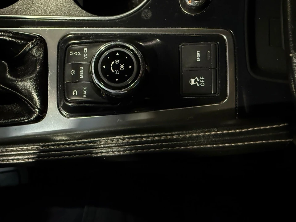 2021 Nissan Maxima 8th Gen - Image 15 of 21