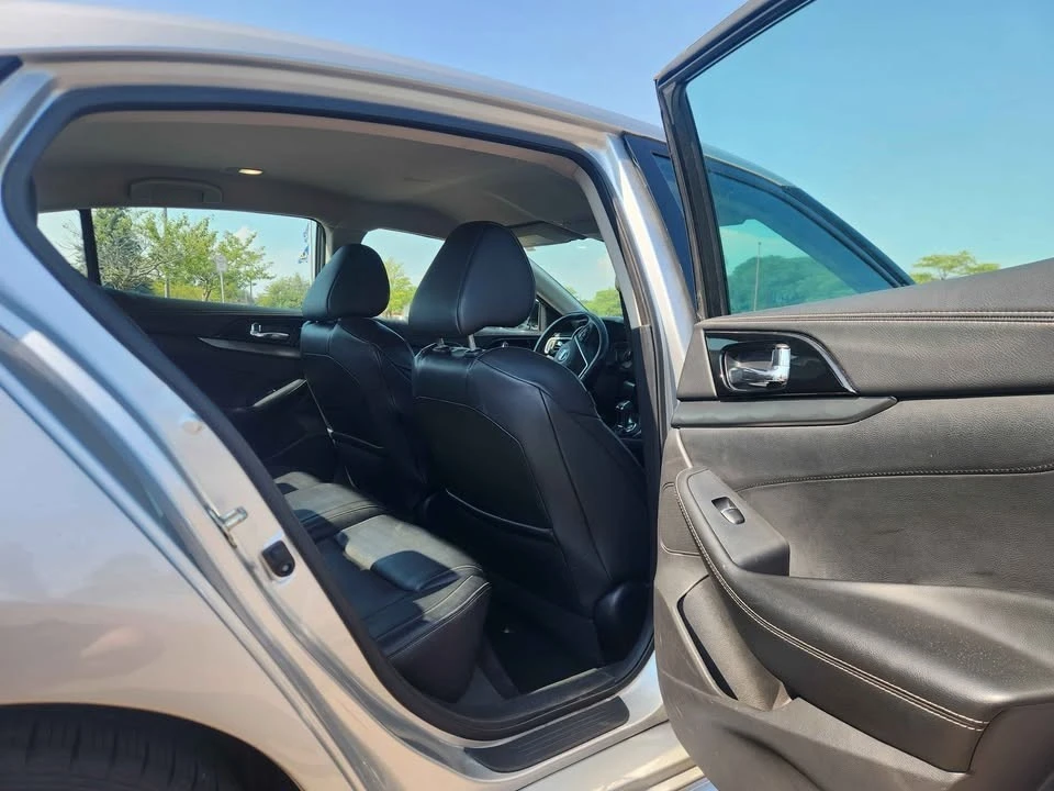 2021 Nissan Maxima 8th Gen - Image 11 of 19
