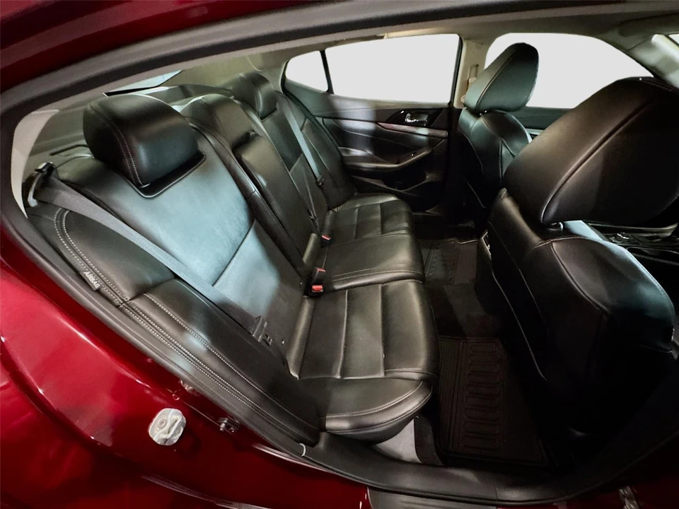 2021 Nissan Maxima 8th Gen - Image 14 of 15