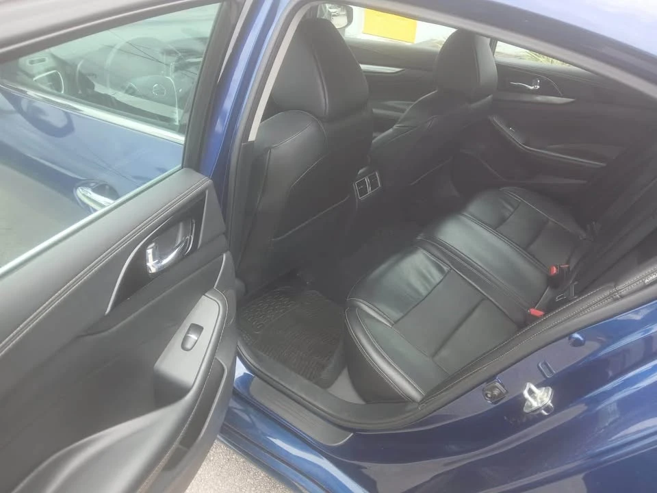 2021 Nissan Maxima 8th Gen - Image 11 of 15