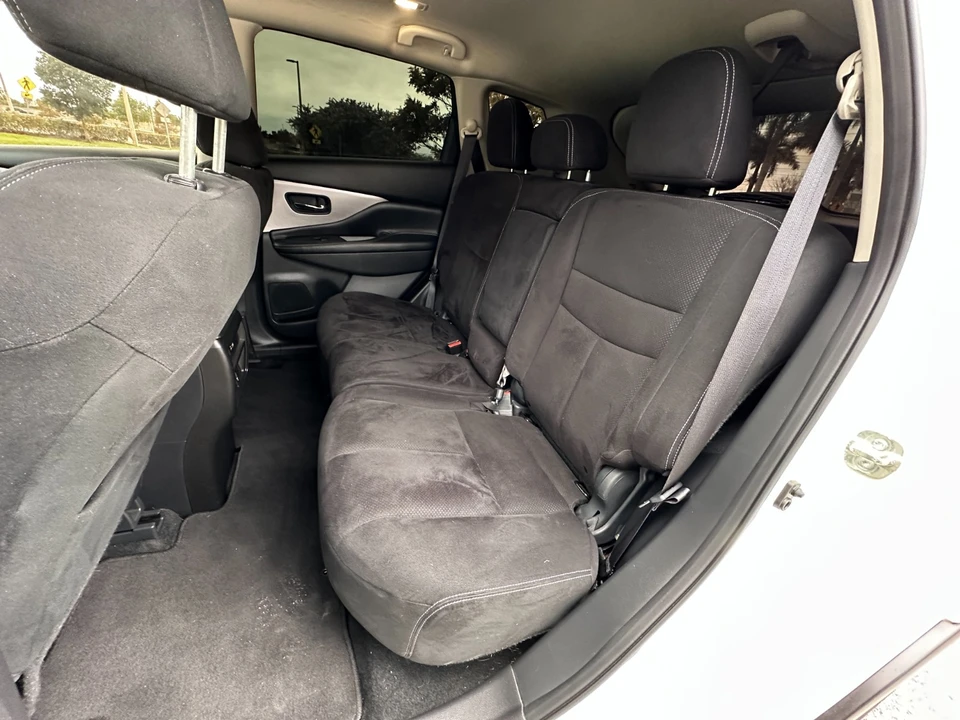 2021 Nissan Murano 3rd Gen - Image 17 of 21