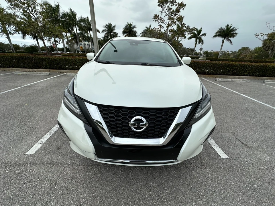 2021 Nissan Murano 3rd Gen - Image 3 of 21