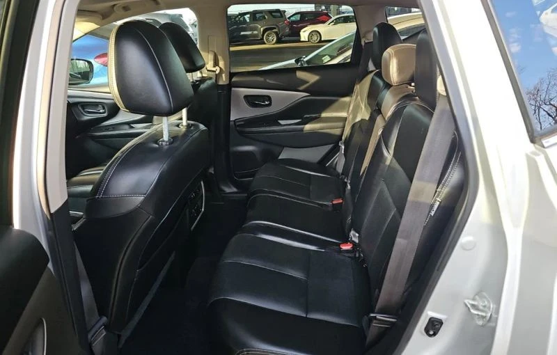 2021 Nissan Murano 3rd Gen - Image 9 of 10