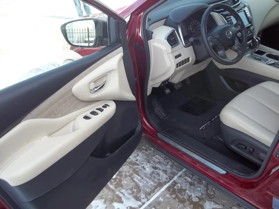 2021 Nissan Murano 3rd Gen - Image 14 of 21