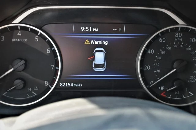2021 Nissan Murano 3rd Gen - Image 11 of 18