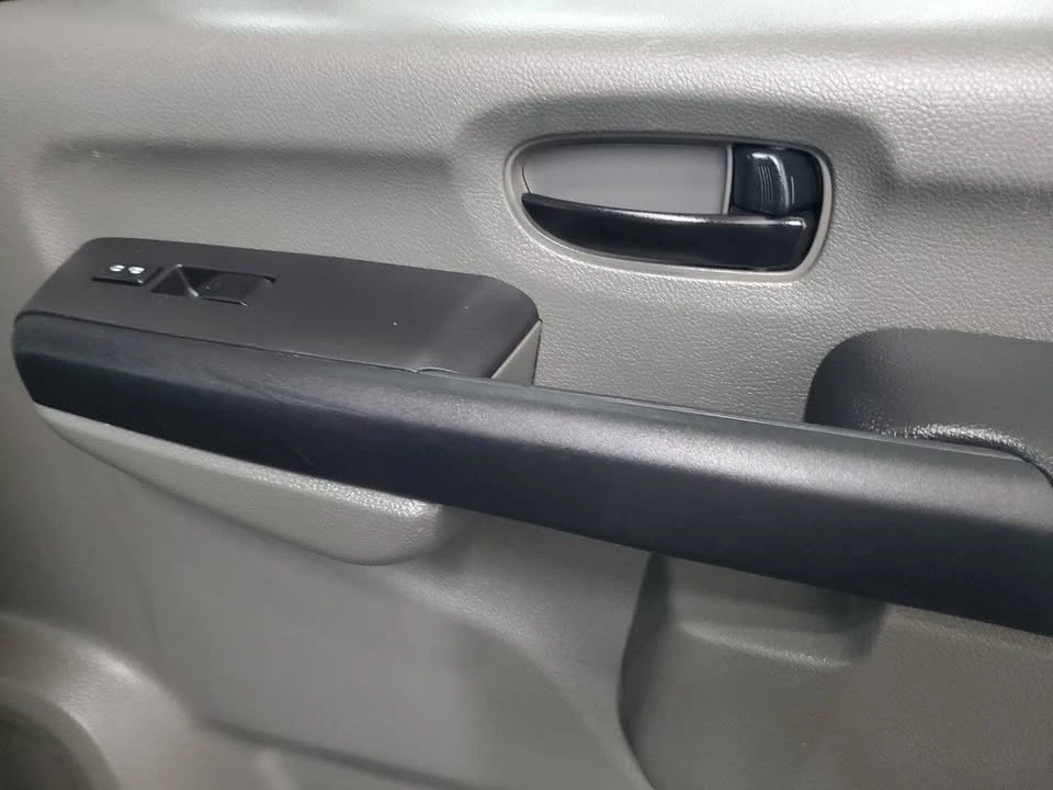 2021 Nissan NV - Image 14 of 19