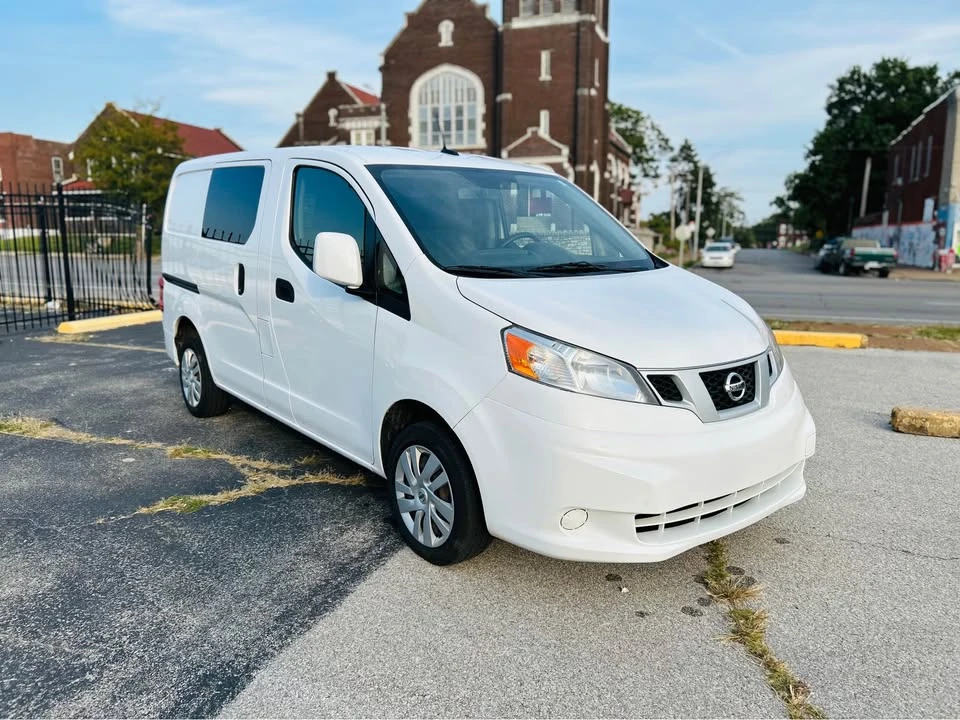 2021 Nissan NV - Image 2 of 15
