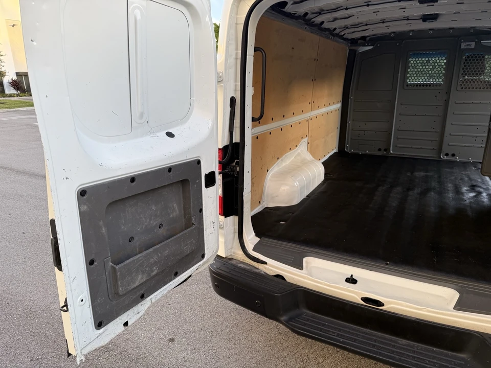 2021 Nissan NV2500 - Image 13 of 21