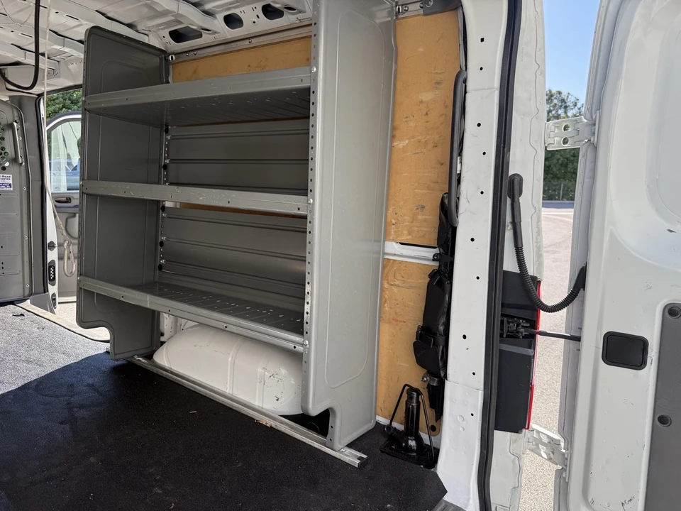 2021 Nissan NV2500 - Image 17 of 21