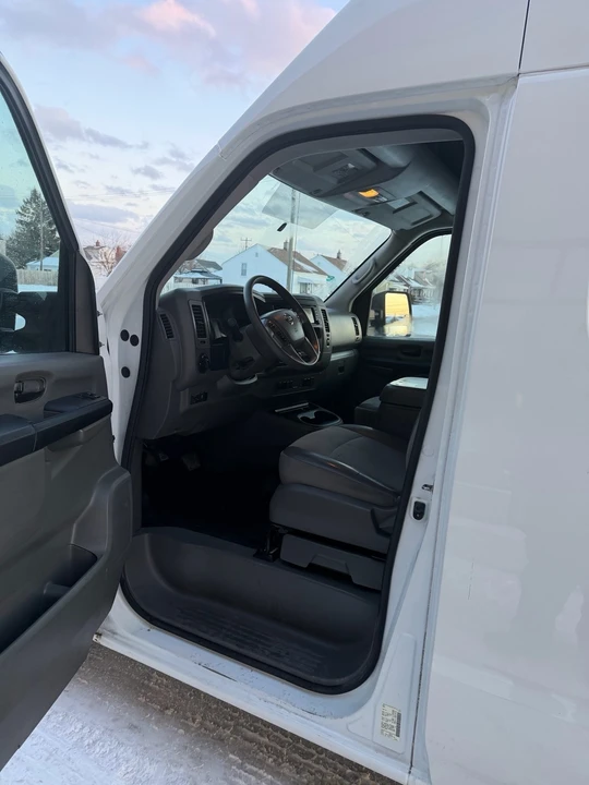 2021 Nissan NV2500 - Image 15 of 21