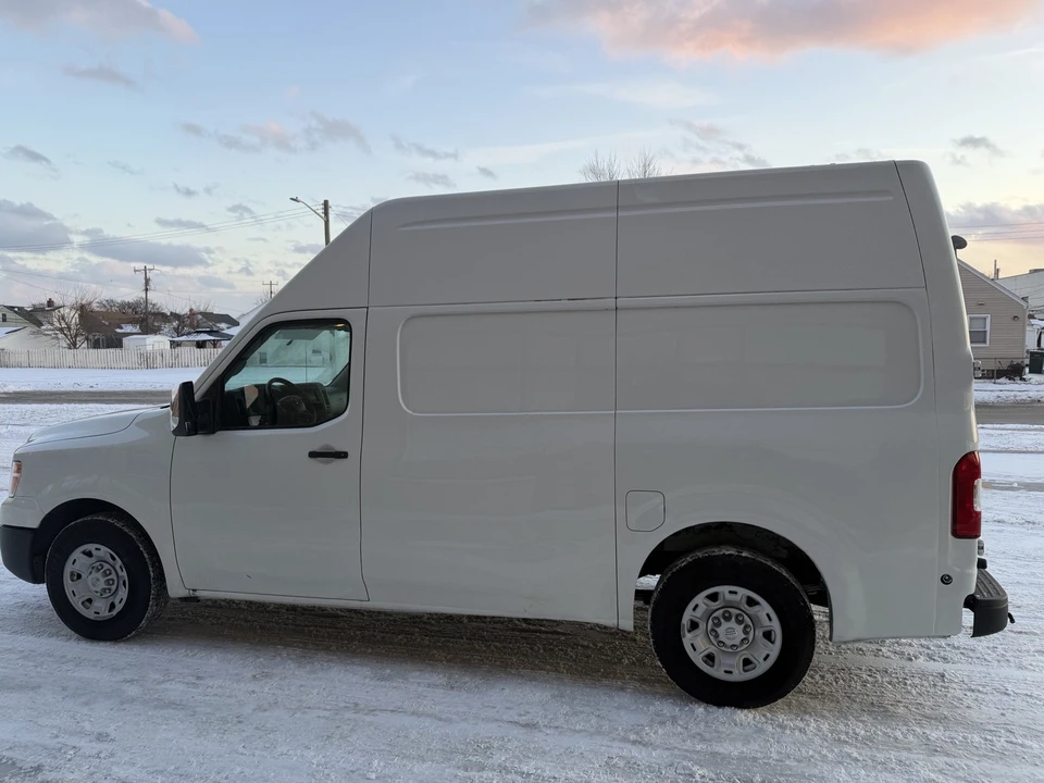 2021 Nissan NV2500 - Image 9 of 21