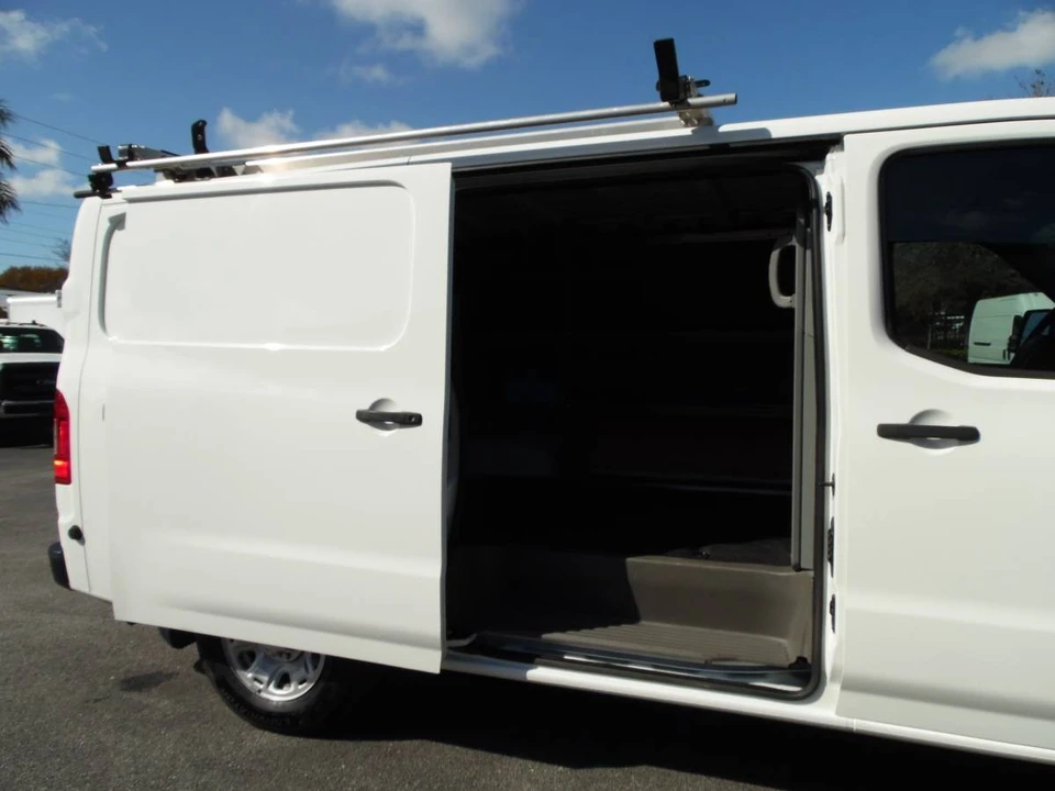 2021 Nissan NV - Image 11 of 21