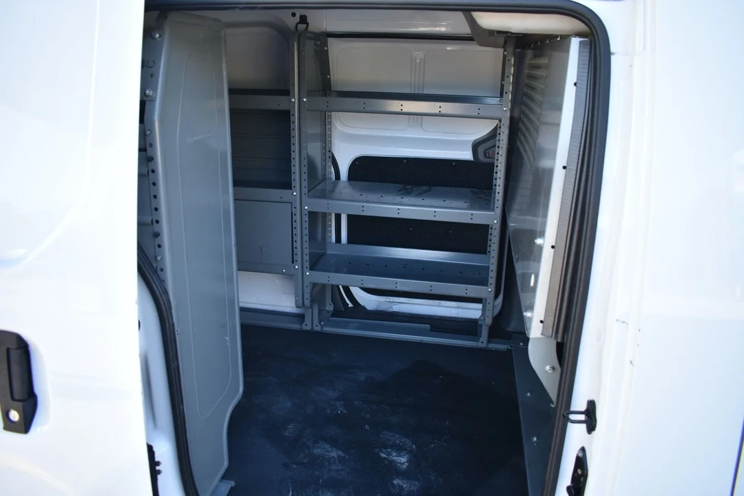 2021 Nissan NV - Image 15 of 21