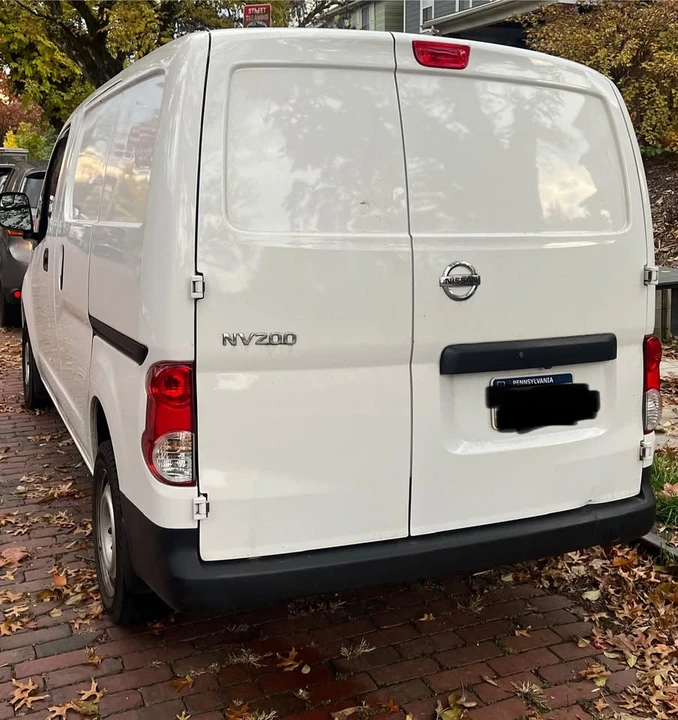 2021 Nissan NV - Image 8 of 12