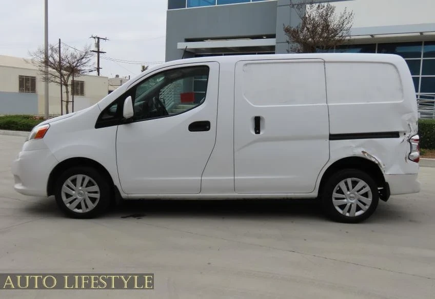 2021 Nissan NV - Image 9 of 21