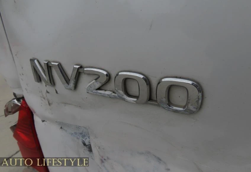2021 Nissan NV - Image 17 of 21