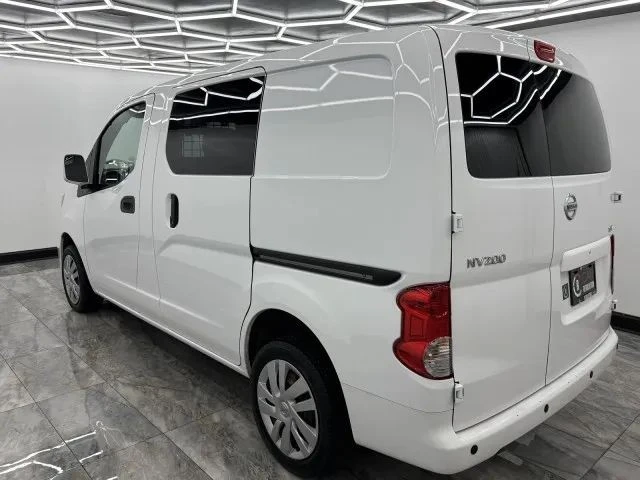 2021 Nissan NV - Image 4 of 12
