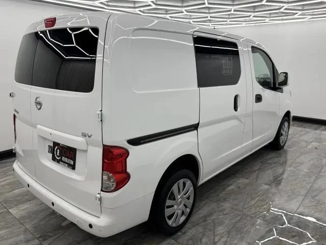2021 Nissan NV - Image 8 of 12