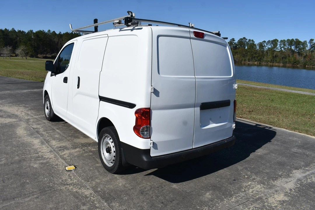 2021 Nissan NV - Image 8 of 21
