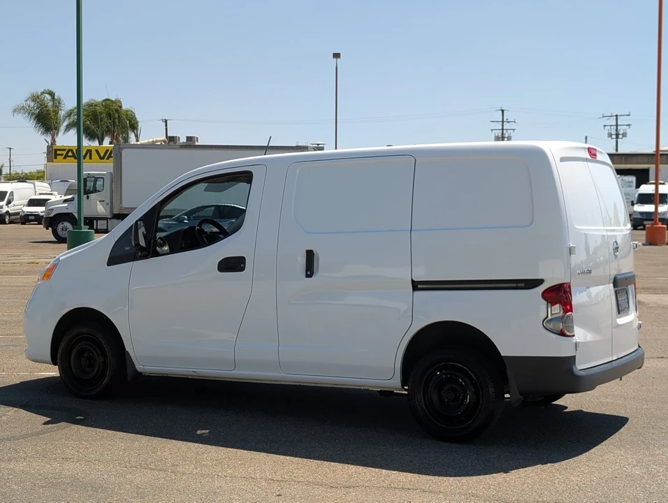 2021 Nissan NV - Image 5 of 12