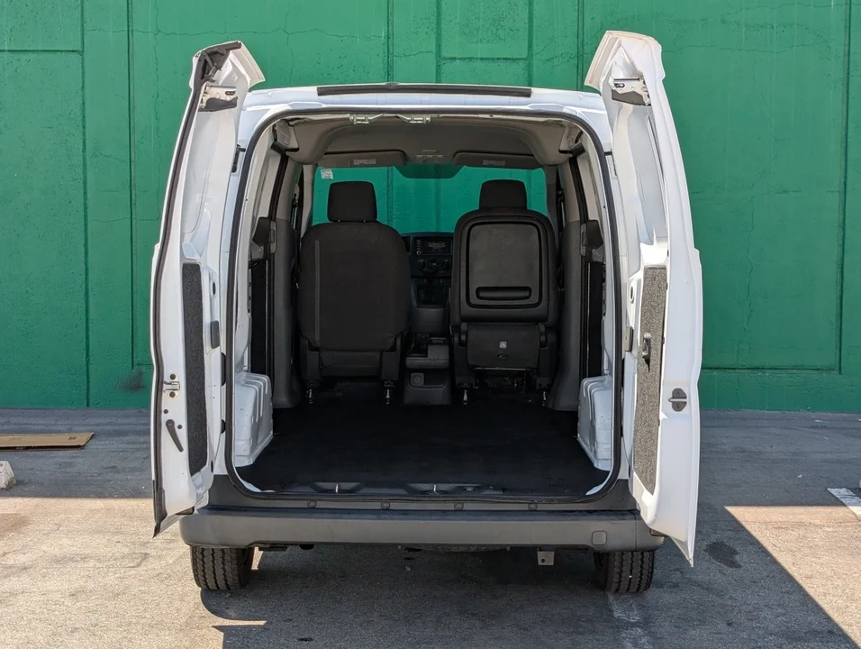 2021 Nissan NV - Image 12 of 12
