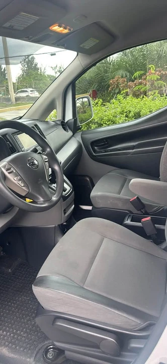 2021 Nissan NV - Image 4 of 20