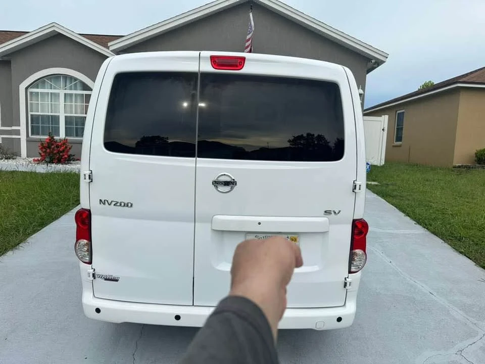 2021 Nissan - Image 7 of 14
