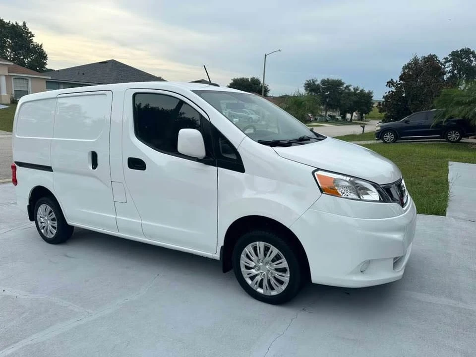 2021 Nissan - Image 6 of 14