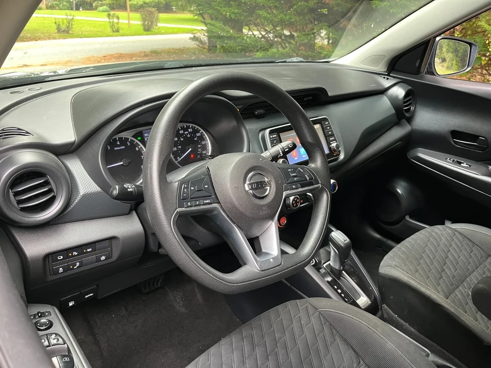 2021 Nissan Kicks - Image 15 of 19