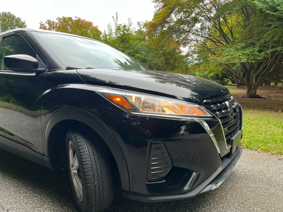 2021 Nissan Kicks - Image 9 of 19