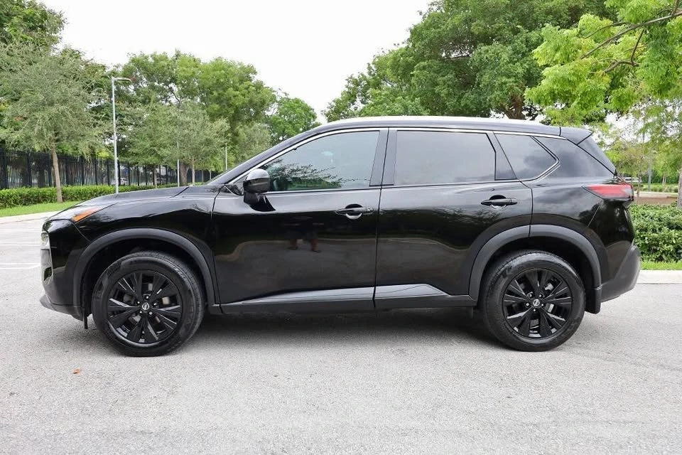 2021 Nissan Rogue - Image 3 of 20