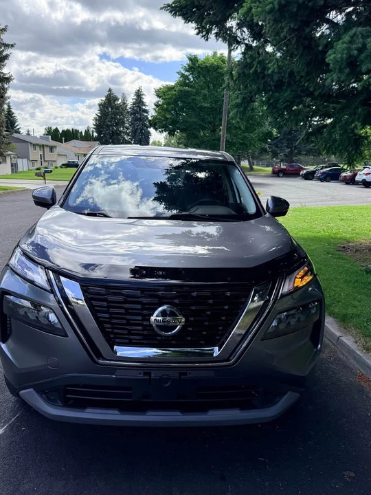 2021 Nissan Rogue - Image 5 of 10