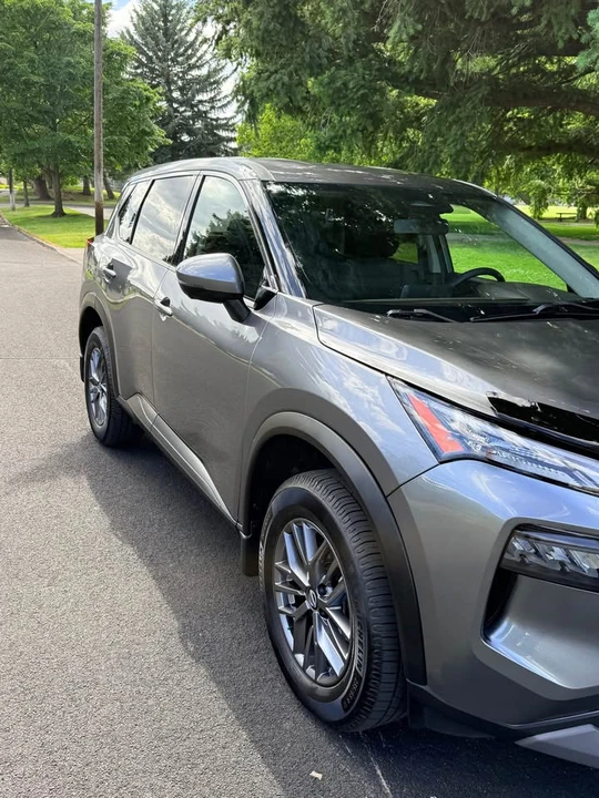 2021 Nissan Rogue - Image 6 of 10