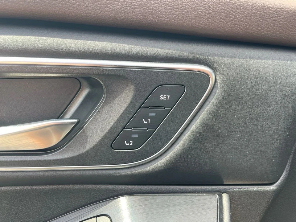 2021 Nissan Rogue - Image 11 of 21