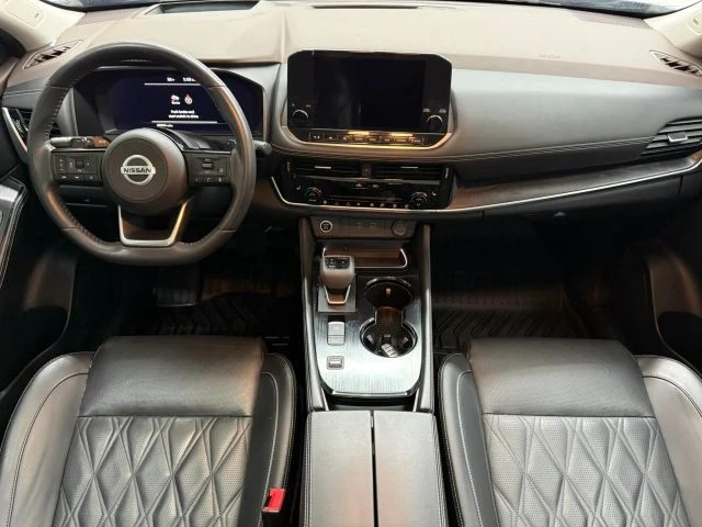 2021 Nissan Rogue - Image 2 of 12