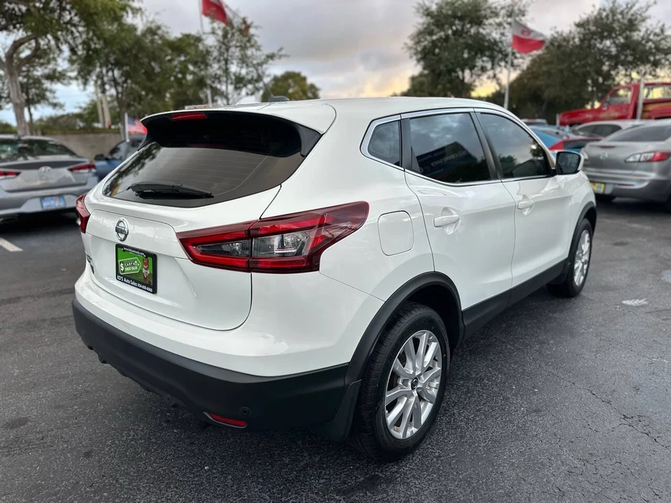 2021 Nissan Rogue - Image 6 of 21