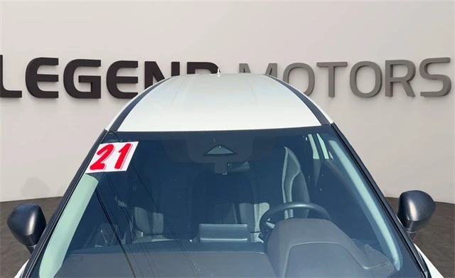 2021 Nissan Rogue - Image 4 of 12