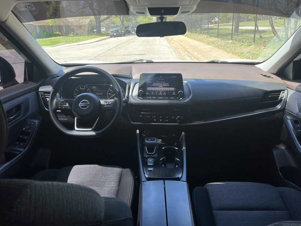2021 Nissan Rogue - Image 9 of 12