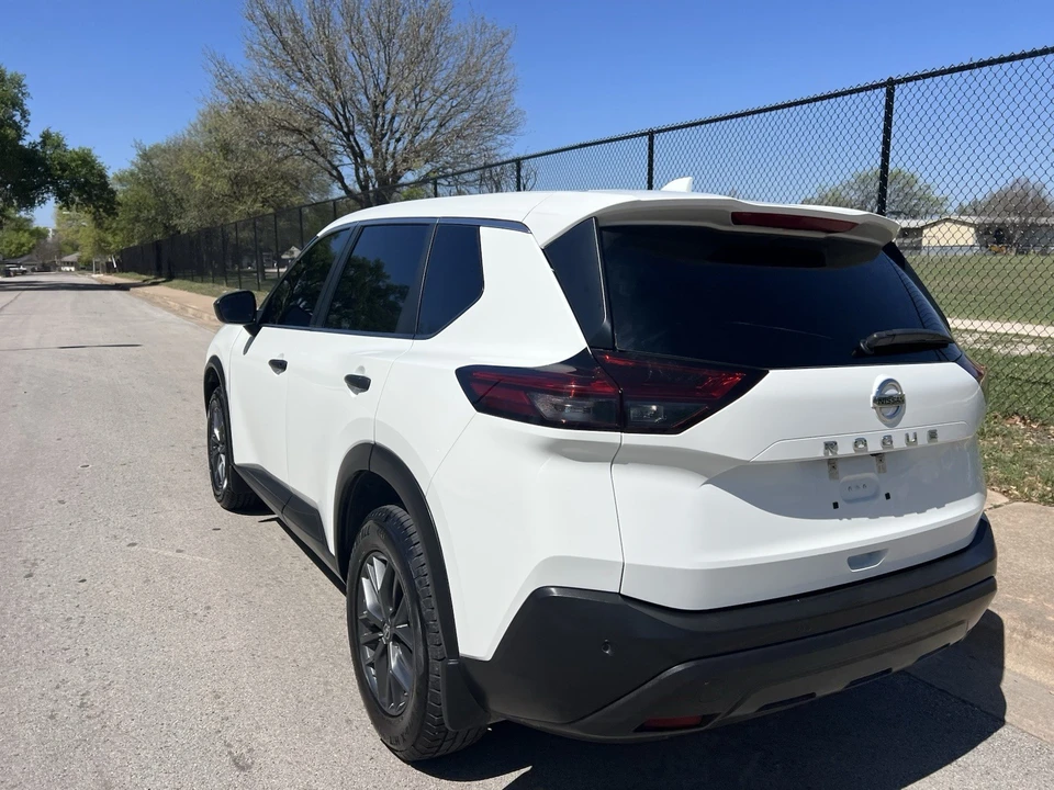 2021 Nissan Rogue - Image 5 of 12