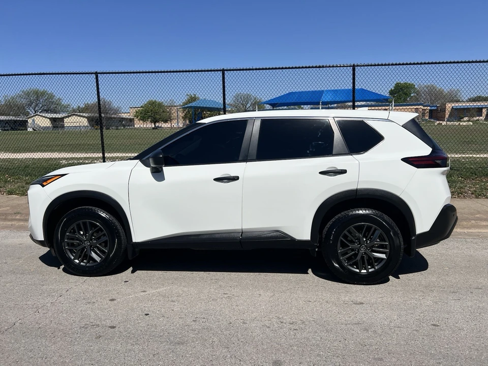 2021 Nissan Rogue - Image 6 of 12