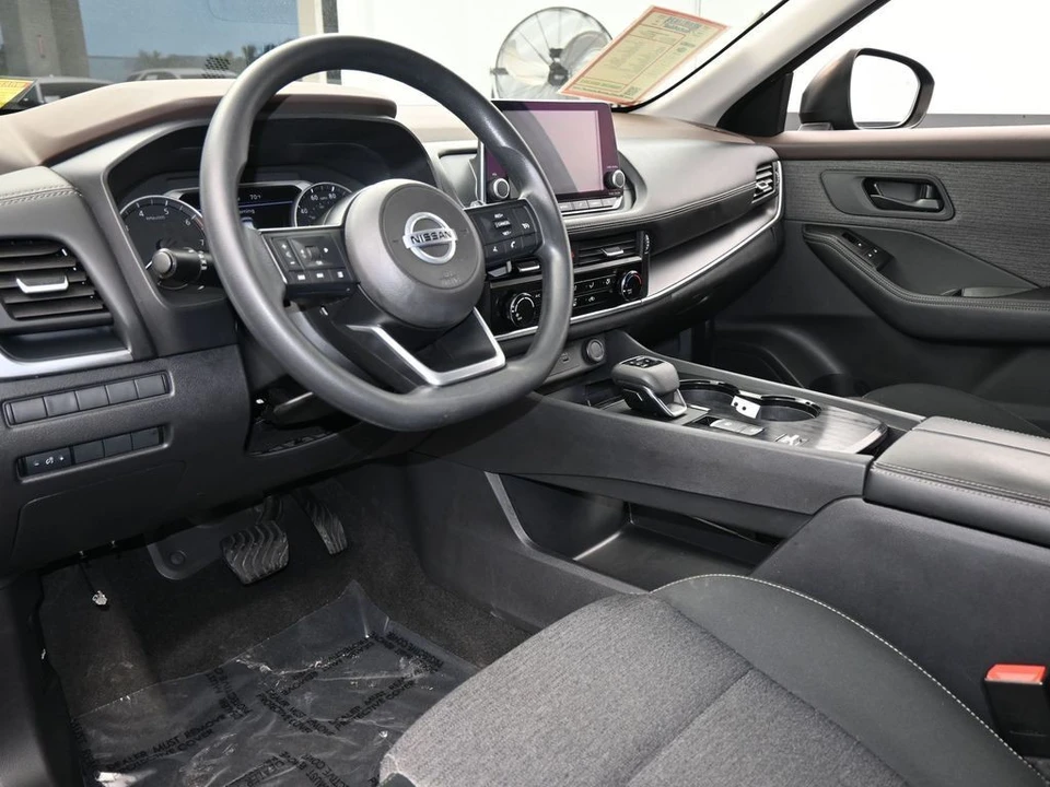 2021 Nissan Rogue - Image 12 of 12