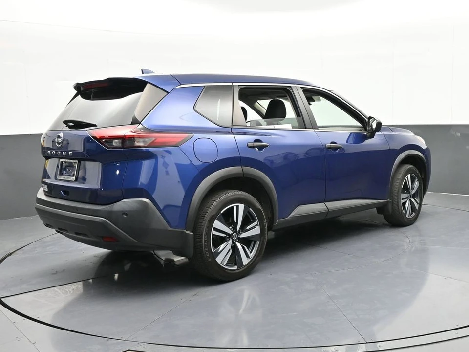 2021 Nissan Rogue - Image 6 of 12