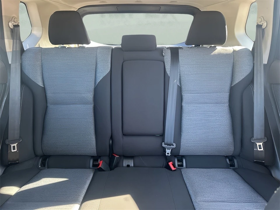 2021 Nissan Rogue - Image 10 of 12