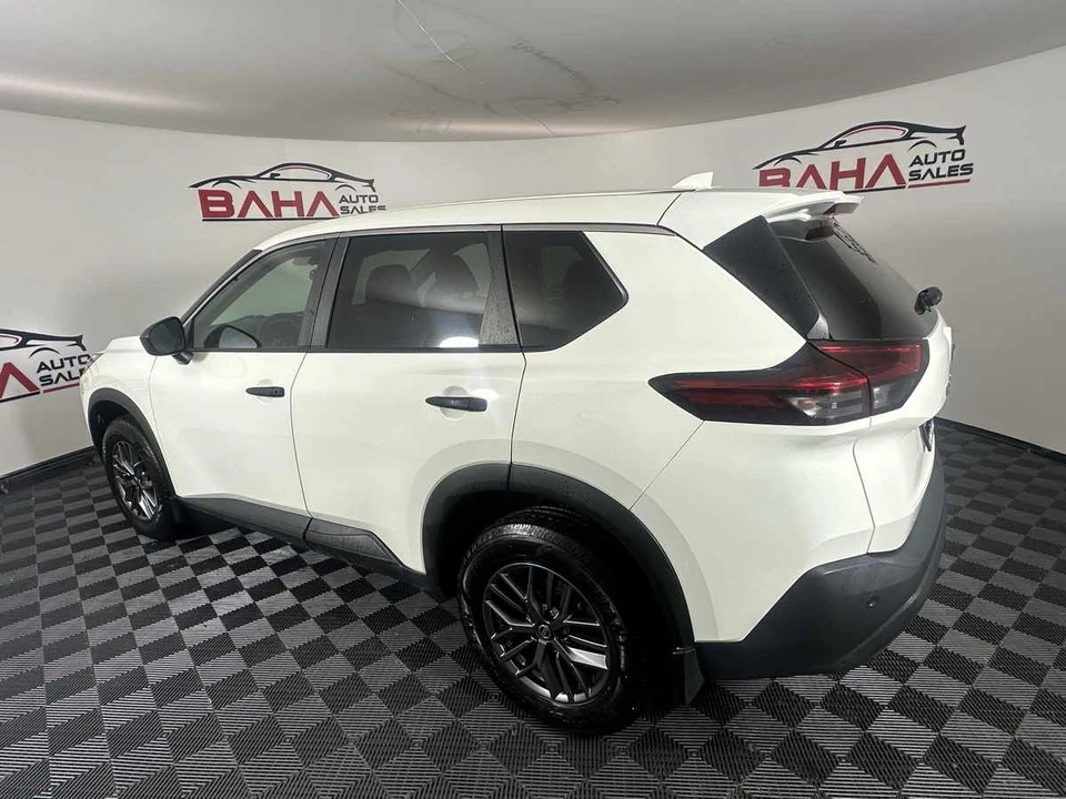 2021 Nissan Rogue - Image 5 of 21