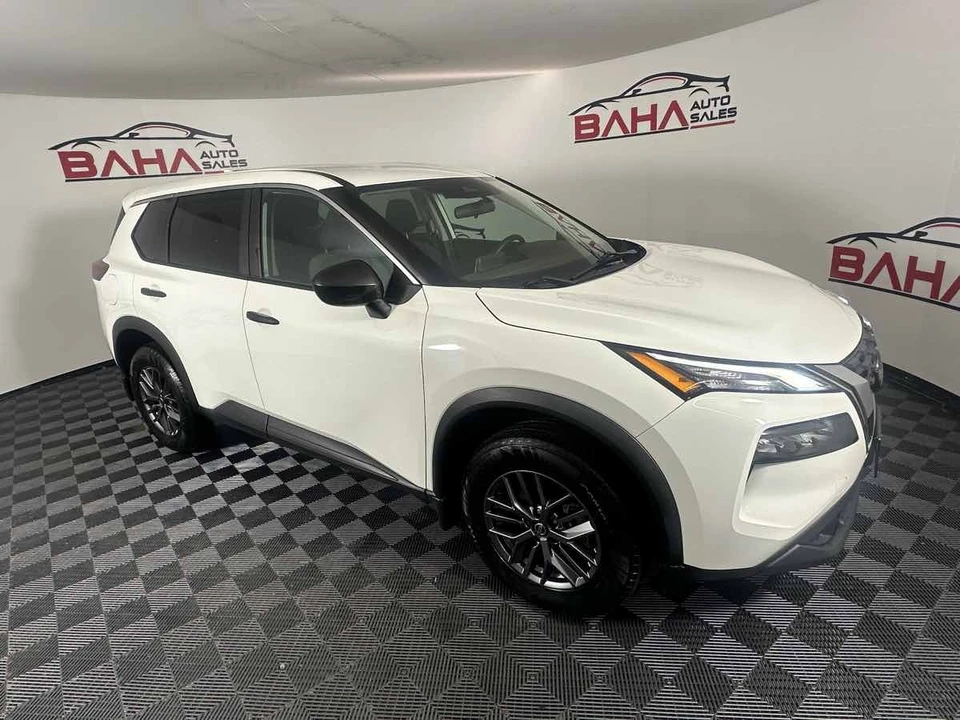 2021 Nissan Rogue - Image 11 of 21