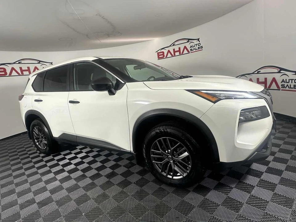2021 Nissan Rogue - Image 12 of 21