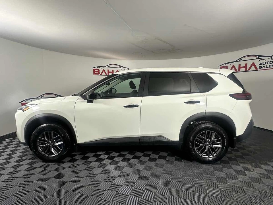 2021 Nissan Rogue - Image 4 of 21
