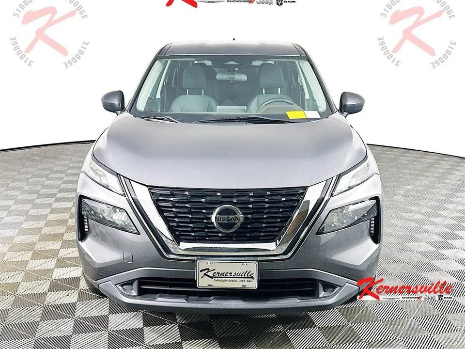 2021 Nissan Rogue - Image 2 of 21