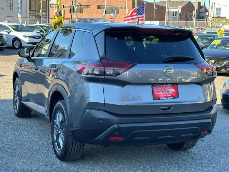2021 Nissan Rogue - Image 6 of 12