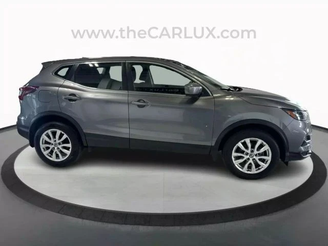 2021 Nissan Rogue - Image 8 of 21